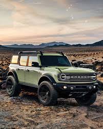 Carlifestyle On Instagram 2021 Ford Bronco Lifted On Some 4playwheels What Do You Think Photo Edit Carlifestyle C Ford Bronco New Bronco Bronco Sports
