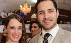 Enlazan sus vidas en matrimonio