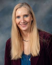 Jennifer Brumfield's Instagram, Twitter & Facebook