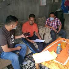 Katanya, kalau pemain wanita dibayar 50.000 yen jepang, dia hanya mendapat honor 1/10. Ini Tampang Pengunggah Foto Wapres Ma Ruf Amin Yang Disandingkan Kakek Sugiono Okezone Nasional