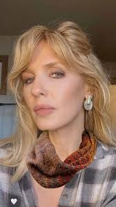 Alternative word for a female hermit