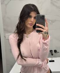 Famous youtubers with only fans