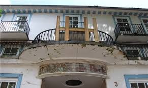 Our bedrooms were lovely and the bathrooms were really fresh and modern. Die Schilder Sind Weg Doch Wie Geht Es Weiter