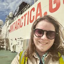 Cetacean Ecology Group @ University of Queensland  (@cetaceanecologygroup_uq) • Instagram photos and videos