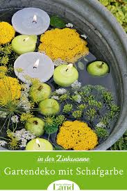 Diy Gartendeko Mit Schafgarbe In 2020 Garten Deko Schafgarbe Blumendeko