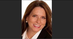 Shelly Masters's Instagram, Twitter & Facebook