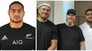 Syahadah ialah pengakuan tentang keesaan allah swt dan nabi muhammad saw sebagai rasulnya. Ibu Teman Baik Sonny Bill Williams Mengucap Dua Kalimah Syahadah Dah Tau Ker