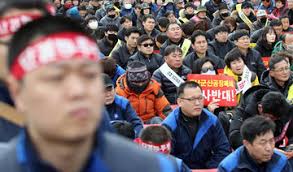 Thousands of members of the United Auto Workers have walked out of General  Motors facilities in the first nationwide strike in 12 years