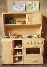 Teach Our Kids The Kitchen S Life Using Wooden Play Kitchen Dreamy Wooden Play K Cozinha De Brinquedo De Madeira Casinha Infantil De Madeira Cozinha De Crianca