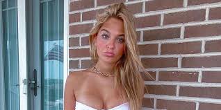 Keep safe & keep rocking the political commentary! Claudia Conway Continues To Apologize For Her Birthday Party In Six Part Tiktok Video