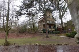 Sie wollen ein haus in münster erwerben und sie möchten sich vorab informieren? Das Alte Haus Vom Alten Zoodirektor Im Ehemaligen Zoo Wellness Mehr