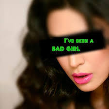 Vanessa Estrella's Instagram, Twitter & Facebook