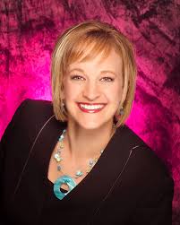 Kimberli Reynolds's Instagram, Twitter & Facebook