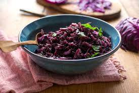 Red Cabbage And Black Rice Greek Style Recipe Recipe Recipes Kohlrabi Recipes Cabbage