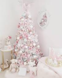 Download and use 20000+ christmas stock photos for free. Christmas Tree Inspiration 2021 12 Different Ways To Decorate Stylecaster