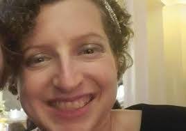 Amy Bromberg's Instagram, Twitter & Facebook