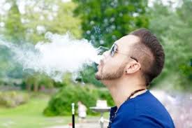 1,3 millionen deutsche sind alkoholabhängig, weitere 2 millionen gefährdet. E Zigaretten Und E Shishas Kunftig Ab 18 Erlaubt E Shisha Ratgeber Com