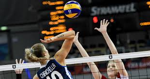 Le rivali impazienti di dare la parola alla diretta di italia polonia, sfida di debutto della nostra nazionale italiana alla nations league di volley, primo grande evento della fivb. Europei Volley Femminile La Polonia Batte L Italia 3 2 Prima Sconfitta Per Le Azzurre Domenica Gli Ottavi Contro La Slovacchia Il Fatto Quotidiano