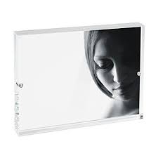 Il modo migliore per rivivere questi momenti speciali, già passati, è avere foto in casa, appese o appoggiate su un mobile o un tavolo. Mascagni M215 Cornice Trasparente 20x30 Mascagni Casa E Cucina Ibs