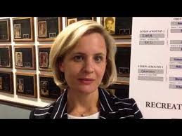 Maybe she had that advice as her husband's agent (since she also. Tracy Stevens Brad S Wife 5 Fast Facts You Need To Know Heavy Com