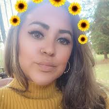 Erin Cornwall's Instagram, Twitter & Facebook