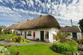 1742 sq ft 1 story 3 bed 78' 3 wide. 20 Irish Cottage Style Decor Ideas Features Lovetoknow