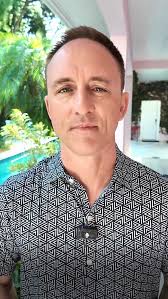 In this episode of Agents Influence podcast, host Jason Cass interviews  Peter MacDonald, Co-Founder & CEO of Wunderite. Peter discusses how  Wunderites simplifies the process of submitting insurance applications,  supplementals, and accords