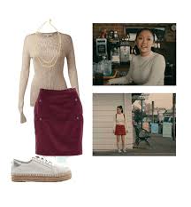 The covey sisters would definitely sport these lara jean wore the cutest locket in the movie! Lara Jean Covey Fashion Inspiration Fashion Outfits Outfits Style Inspiration