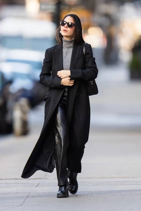 10 New York Winter Outfit Ideas Inspired by Celebrities 2025