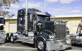 Download Wallpapers Kenworth T904 Prime Mover American Truck Usa Classic Kenworth Besthqwallpapers Com Trucks Kenworth Trucks Big Trucks