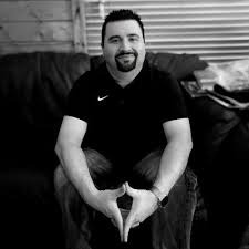 Danielle Tilton (@danielleTiltonn)