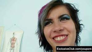 Tüylü, yaramaz, yakın çekim, 18'lik, dölyolu, jinekolog muayenesi, bacakarası. Filthy Gyno Doctor Performs Cute Teen Exam Free Xxx Porn Videos Oyoh