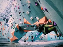10 am to 8 pm sunday: Bouldering Gym Finds Its Feet In Minneapolis The Journal
