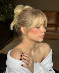 Josie Roper (josieroper)