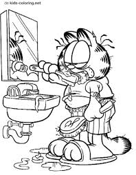This picture reiterates the importance of brushing daily. Pin On Brush Teeth