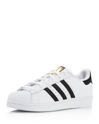 Black And White Shell Toe Adidas Womens Adidas Iconic Shell Toe Style Retains Everything You Love About Its 70s Sport Aesthetic Updated With Adidas Women Adidas Superstar Women Adidas Shoes Women