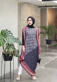 Deskripsi blouse batik solo model plum debora asimetris a04. 24 Model Baju Kerja Wanita Motif Batik Gamis