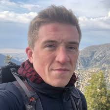 Clinton Downs (@ClintonDowns2)