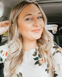 Happy 30th birthday to me 💕 with an ankle broken in two places. Too bad my  ring doorbell didn't catch it 😅