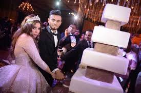 قرر شوقي غريب المدير الفني للمنتخب الوطني الأولمبي، تجمع اللاعبين يوم الخميس المقبل 8 يوليو الجاري ، استعداداً للمشاركة في نهائيات دورة الألعاب الأولمبية التي ستنطلق الشهر الحالي في طوكيو. Ø²ÙØ§Ù Ù„Ø§Ø¹Ø¨ Ø§Ù„Ø£Ù‡Ù„ÙŠ ØµÙ„Ø§Ø­ Ù…Ø­Ø³Ù† Ø£Ù„Ø¨ÙˆÙ… ÙÙŠ Ø§Ù„ÙÙ†
