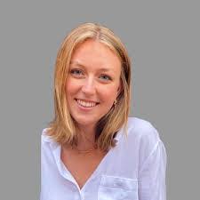 Heidi Stauss's Instagram, Twitter & Facebook