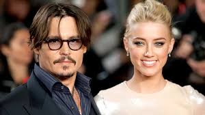 Amber Heard dan Johnny Deep membuat Sahabat Khawatir