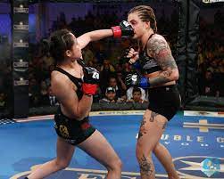 Kick boxing muay thai mma 115 lbs / 52 kg. Melissa Martinez Defeats Ivanna Martinenghi In Combate Americas Superfights