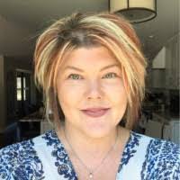 Dana Gamble's Instagram, Twitter & Facebook