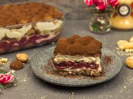 Marzipan Kirsch Tiramisu Mit Verpoorten Original Eierlikor Nachtisch Mit Eierlikor Rezept Einfacher Nachtisch Kirsch Tiramisu Nachspeise Thermomix