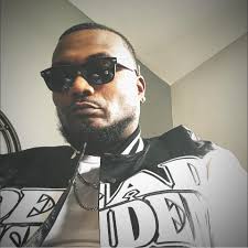 MY UNCLE SOLD ME THIS TV WHEN I TURNED IT ON ITS THE MCDONALD MENU 😭