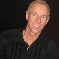 Gary Arena (@GaryBoston)