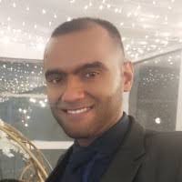 200+ "Roberto Polo" profiles