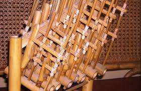 Terdapat sejarah yang cukup menarik. 20 Jenis Alat Musik Tradisional Jawa Barat Rumbelnesia Com