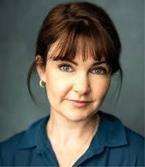 Hollie Taylor's Instagram, Twitter & Facebook